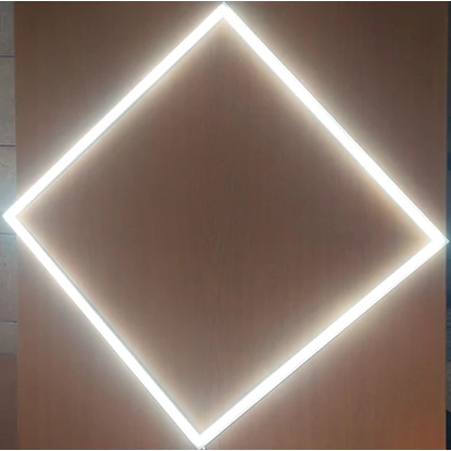 világító keret kazettás mennyezetben.